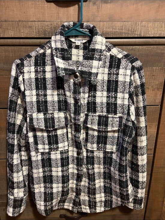 BB Dakota Jackets & Blazers - BB Dakota Black and White Plaid Tweed Shacket
